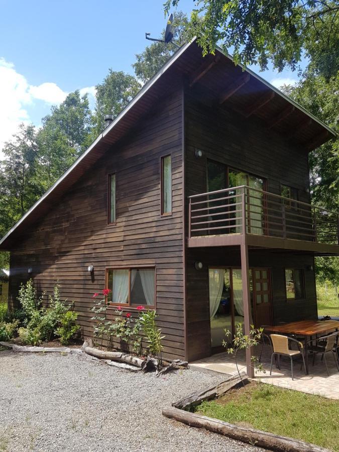 Cabanas Alto Bosque Пукон Экстерьер фото